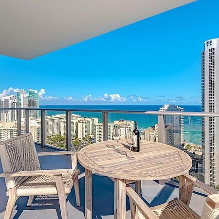 Apartament Wrap Around Balcony - Insane Views - Amazing Pools Hollywood Zewnętrze zdjęcie