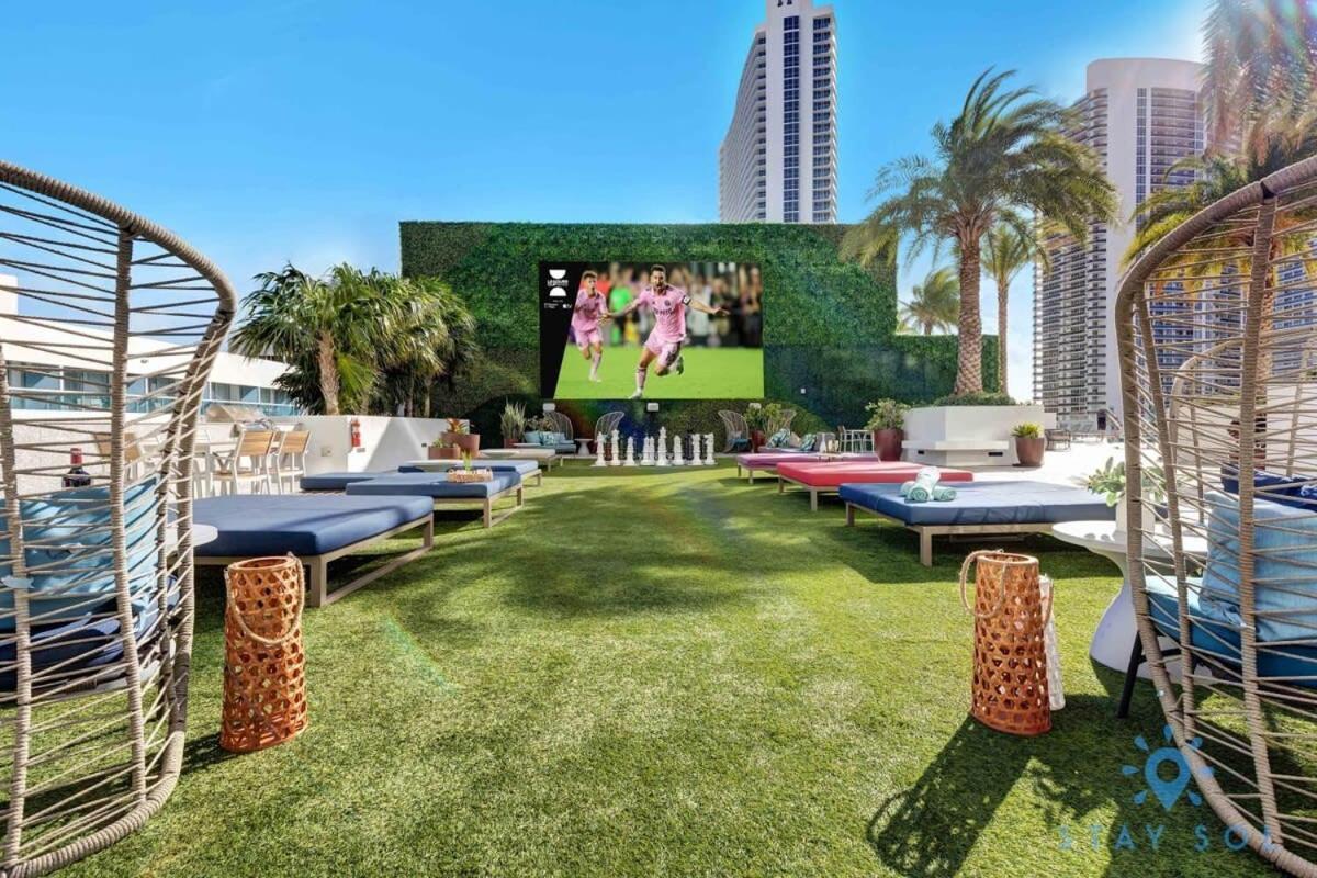 Apartament Wrap Around Balcony - Insane Views - Amazing Pools Hollywood Zewnętrze zdjęcie