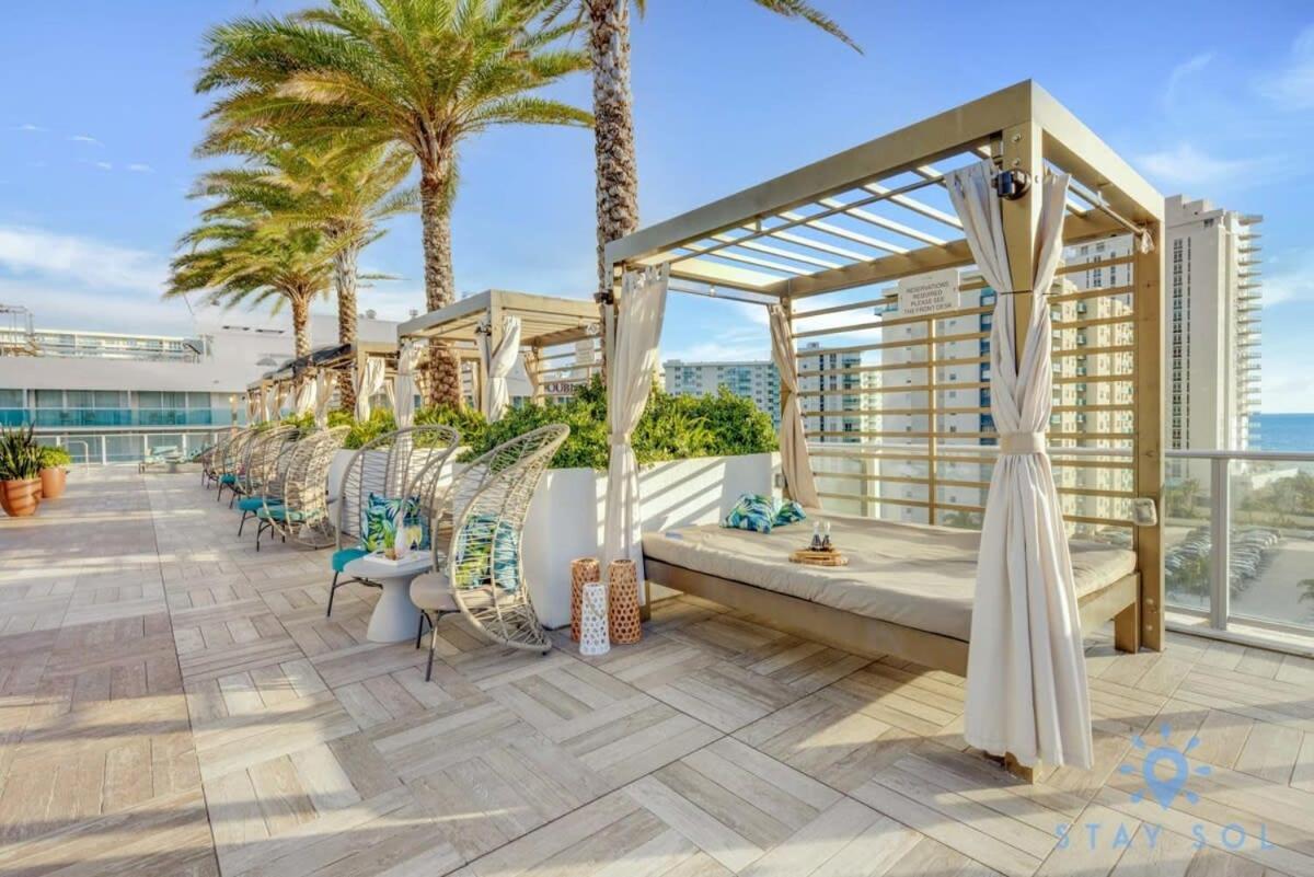 Apartament Wrap Around Balcony - Insane Views - Amazing Pools Hollywood Zewnętrze zdjęcie